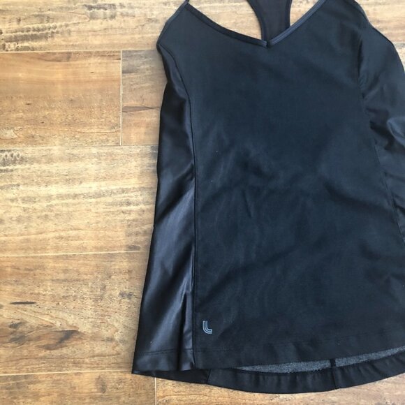 𝅺LOLË Harlee Tank - Picture 7 of 12